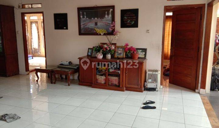 Di jual rumah cantik di ciputat 2