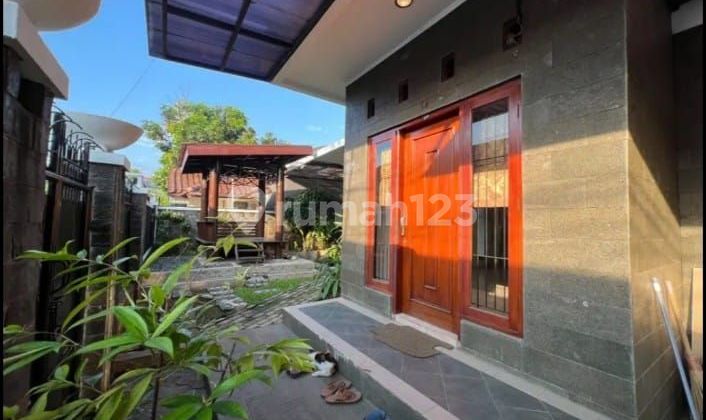 Di jual rumah cantik cirendeu 2 Lantai 2