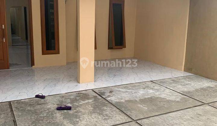 Di jual cepat rumah siap huni di cipadu 1