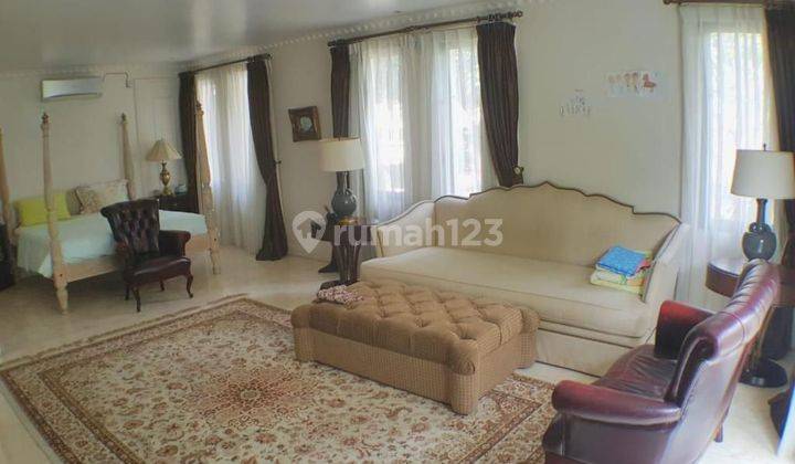 Disewakan rumah cantik posisi hook bintaro sektor 7 2