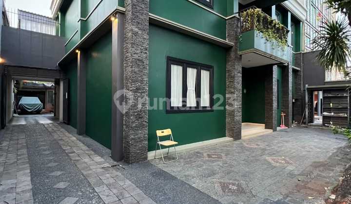 Comfortable and Strategic House Near MRT Cipete