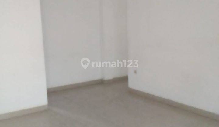 Disewakan Ruko 3 Lantai Cinere 2