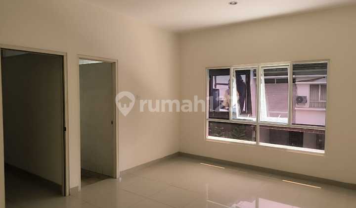 Disewakan Rumah Cantik Dekat Ke Jakarta Selatan 2