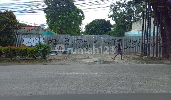 For rent: Super Strategic Land Area in Cinere.