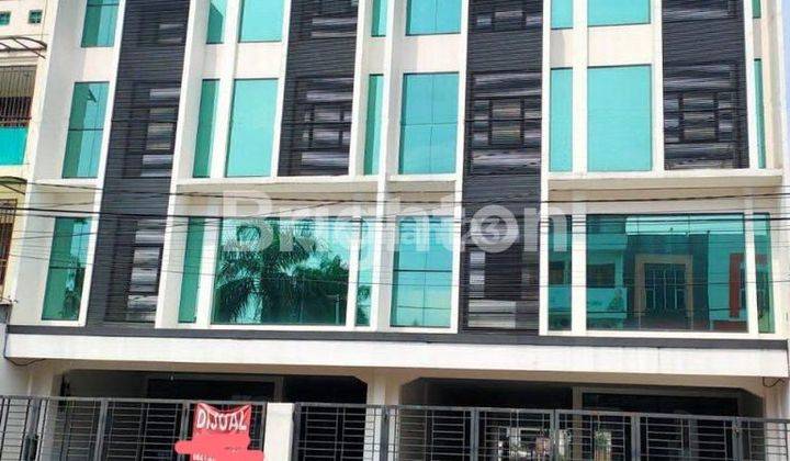 Gedung Perkantoran Mewah dan Strategis di Jatinegara, Jakarta Timur 1