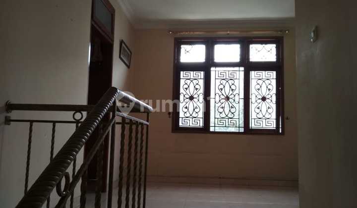 Flash Sale! Bu Dan Murah! Depan Taman! Rumah Di Sunter! 2