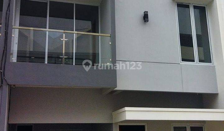 Murah Rumah 2lantai Di Kalisari Pekayon Jakarta Timur 1