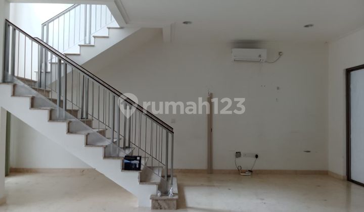 Rumah Golf Island Pik Uk 10X15 2 Lantai Semi Furnish Unit Ready 2