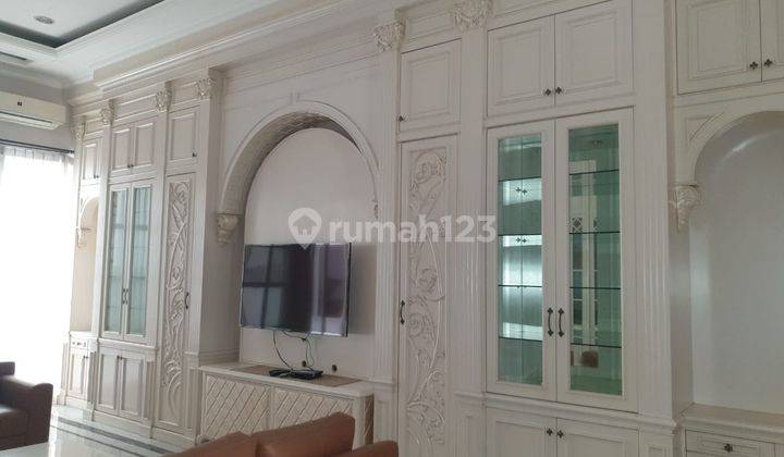 Rumah 2 Lantai Full Furnished Mewah, Rapih Dan Siap Huni di Pik.  1