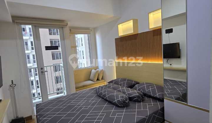 Nice Furnishings. Ready-to-Live Studio at Tokyo Riverside Pik 2