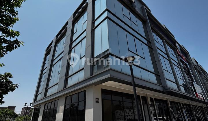 Promo Cash/Home Loan. Corner Position. Brand New Last Unit Osaka Shop House Promo Cash/Home Loan. Corner Position. Brand New Last Unit Osaka Shop House