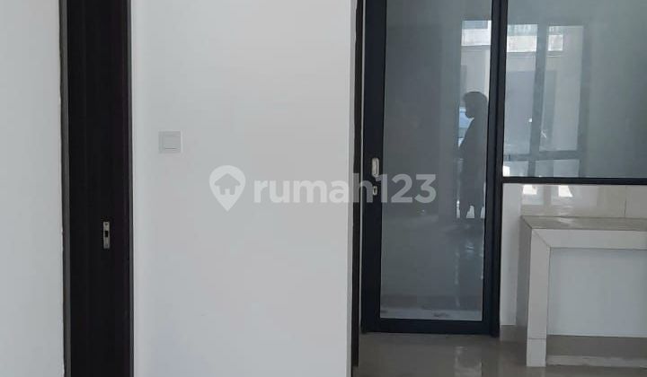 Super Cheap. Minimalist House 4.5X12.5 2 Floors in Pik2 Super Cheap. Minimalist House 4.5X12.5 2 Floors in Pik2