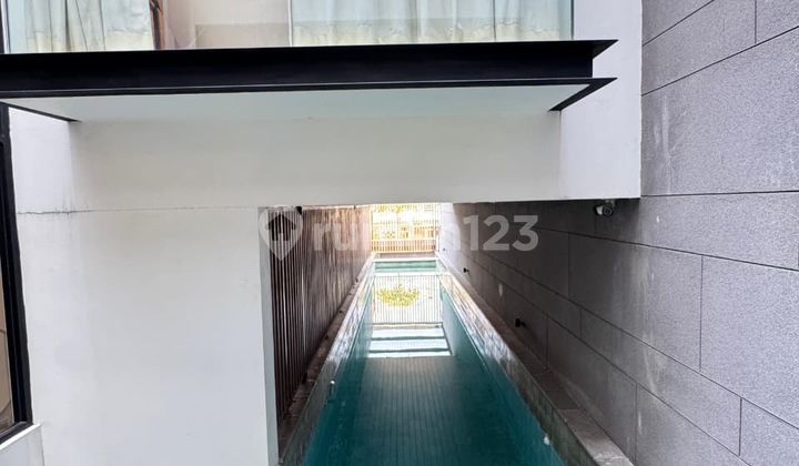 Rumah Muara Karang Uk 6X25 3 Lt Furnish Mewah Ada Pool Full Interior
