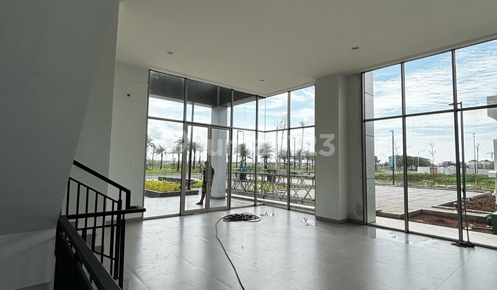 SOHO PASIR PUTIH 5 FLOORS, WITH LIFT, DUAL VIEW SIZE 8x21 2