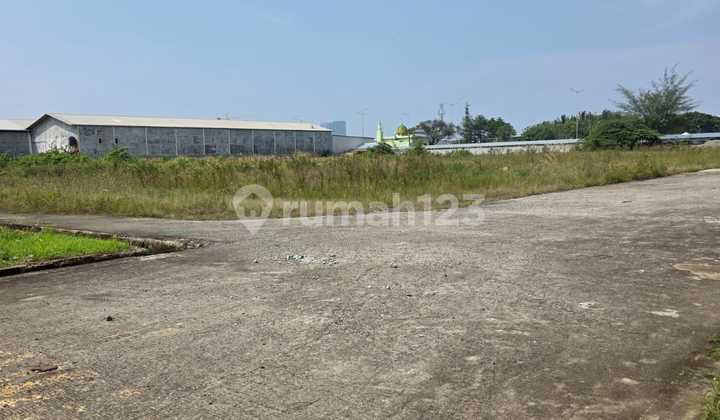 Dijual Segera Kavling Komplek Pergudangan Salembaran 1.1 Hectar Dijual Segera Kavling Komplek Pergudangan Salembaran 1.1 Hectar