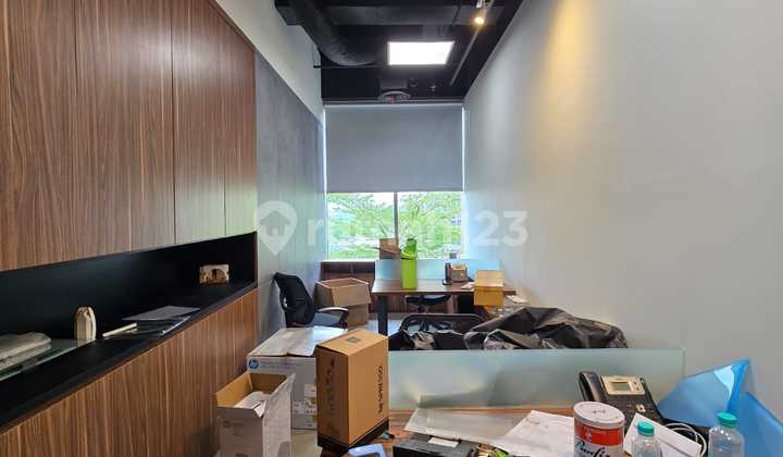 Office Goldcoast 104Sqm Semi Furnished Low Zone Office Goldcoast 104Sqm Semi Furnished Low Zone