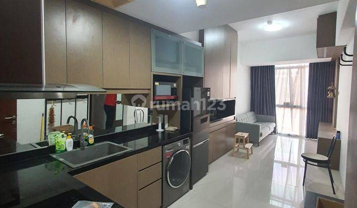 DiSEWAKAN APARTEMEN THE LINDEN 2BR FULLY FURNISHED SIAP HUNI 1