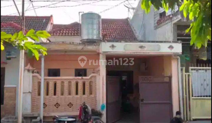 DISEWAKAN RUMAH LOKASI DI WIGUNA MURMER DEKAT UPN KOSONGAN 1