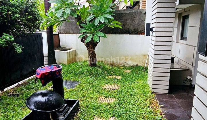 Dijual Rumah 2 Lantai Lokasi Central Park A Yani Surabaya, Sudah Di Renovasi!! 2