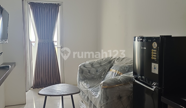 For Rent: Gunawangsa Tidar Apartment, 2 Bedrooms, Tower B, Pool View