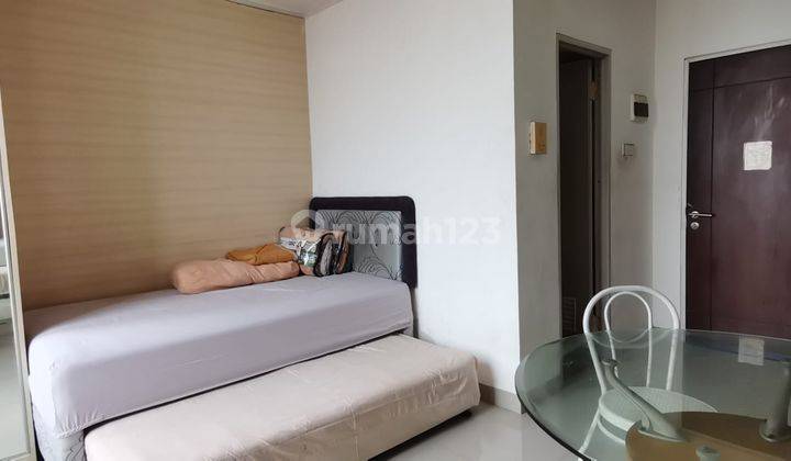 Disewakan Apartemen Metropolis Studio Tower C Fully Furnished View Pool 2