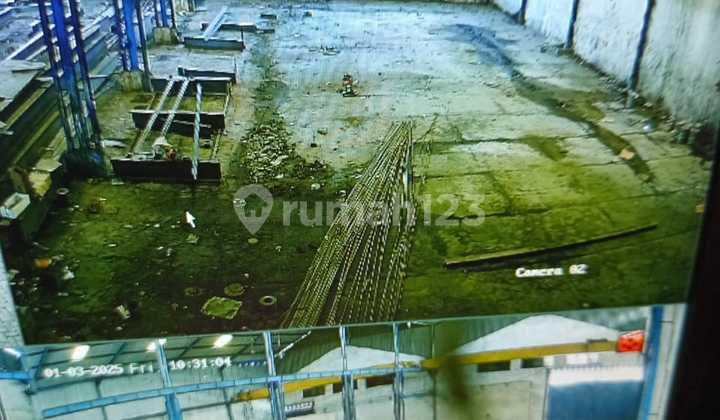 For Sale / Warehouse for Rent on Kletek Main Road, Sidoarjo For Sale / Warehouse for Rent on Kletek Main Road, Sidoarjo