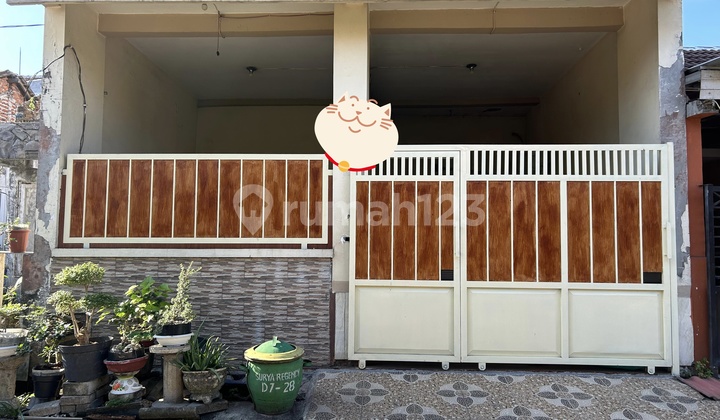 Dijual Rumah Disurya Regency 2 Lantai Semi Furnish