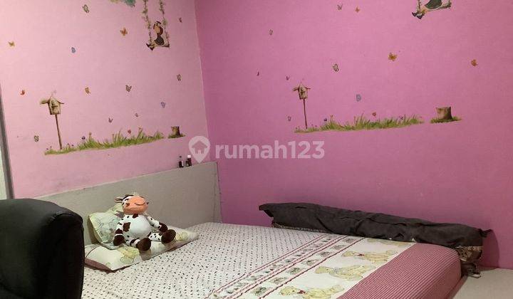 Dijual Cepat Rumah 2 Lantai 4kt 3km di Dekat Taman Surya 5 1