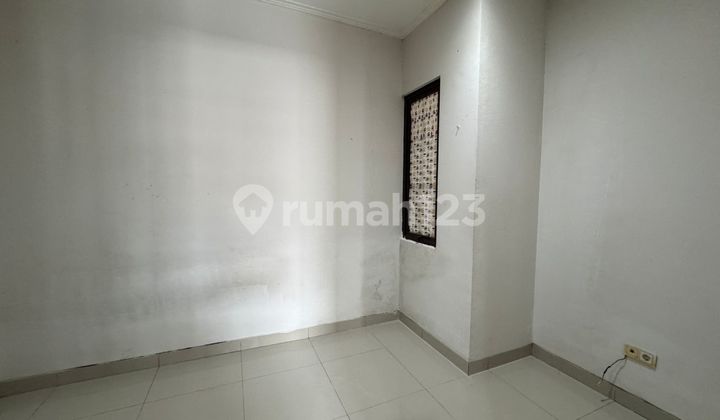 Dijual Rumah Green Lake 4x12, Jakarta Barat 2