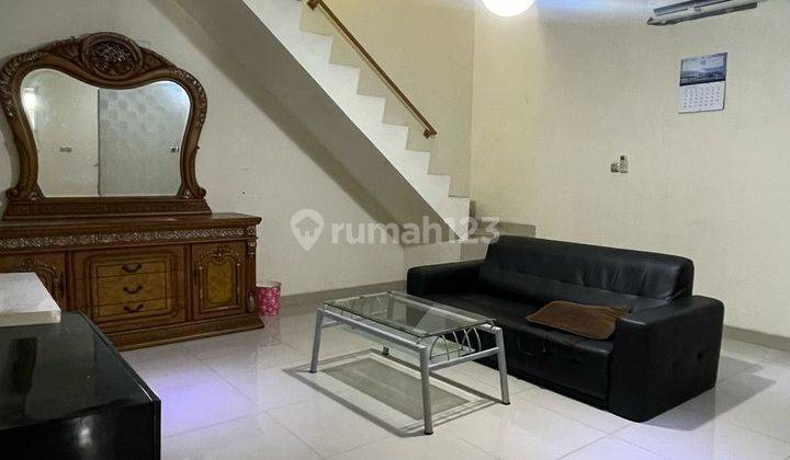 Disewakan Rumah di Golf Lake Residence, Jakarta Barat (8x15) 1