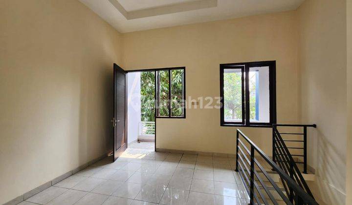 Dijual Rumah di Perumahan Kresek Indah, Jakarta Barat 2