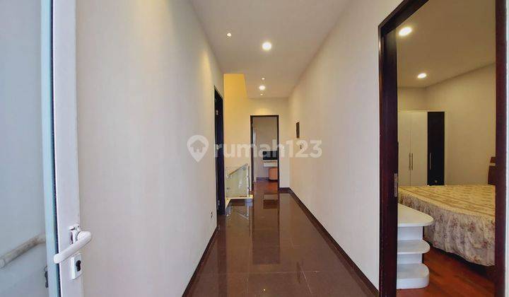 Dijual Rumah Bagus Furnished SHM Hook 4lt di Bgm Pik 2