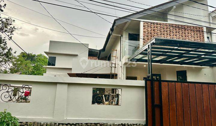 Dijual Rumah Siap Huni Posisi HOOK di Bukit Cimanggu City, Bogor 2