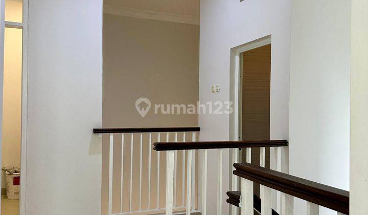 Rumah Siap Huni Desain Modern Minimalis di Villa Mutiara Cibubur 2 2