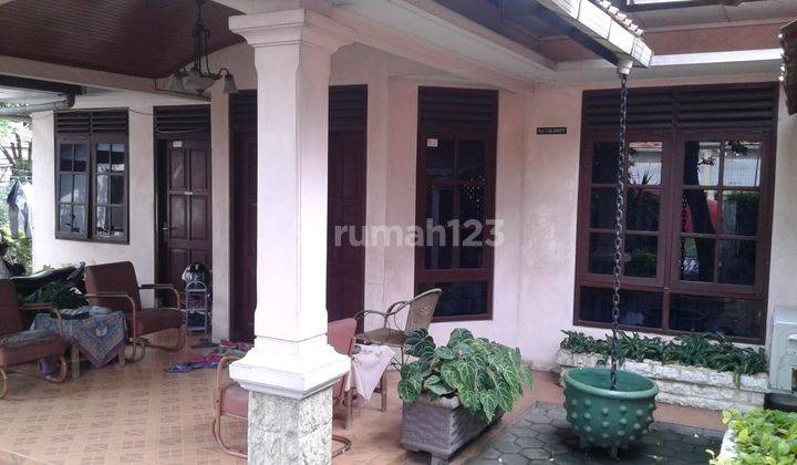 Dijual Rumah di Matraman Jakarta Timur  1