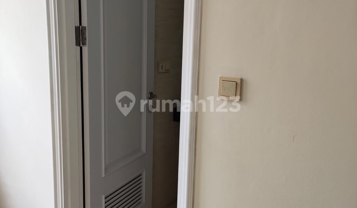 Super House Needs Green Lake City West Europe Size 8X15 2