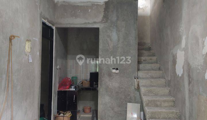 Rumah Akses Mobil Di Bintara Dekat Masjid Dan Satasiun 2