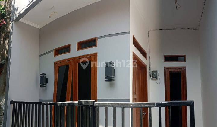 Rumah baru SHM 2 Lantai di Utan Kayu matraman jakarta timur 1