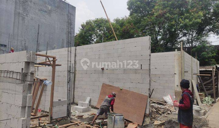 Rumah Baru Di Bintara Ada Carport Selangkah Ke Stasiun Dan Jalur Angkot 2