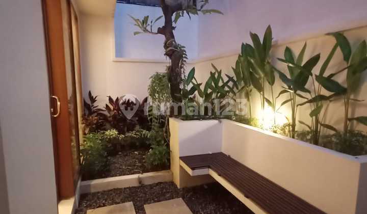 Rumah 2 Lantai Brand New Full Furnished Area Tukad, Renon, Dekat Raya Puputan, Denpasar