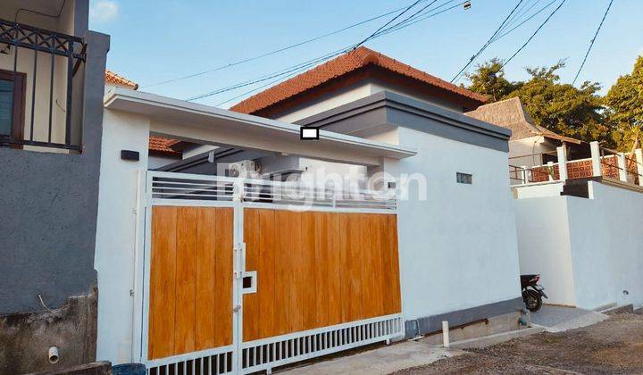 Semi villa house with Pool in Tibubeneng area in a quiet and comfortable location. 1