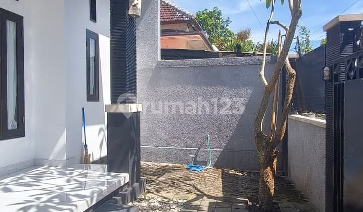 Rumah 1 Lantai Habis Renovasi Siap Huni Non Furnished Dikomplek Perumahan, Diarea Denpasar Barat