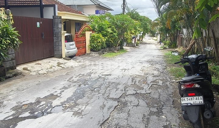 Rumah Tinggal 2 Lantai Dilokasi Strategis Dekat Raya Gatsu Akses Dekat Ke Rs Supermarket,pasar, Sekolah, Pertokoan, Restoran Dan Coffe Shop Diarea Denpasar Barat 2