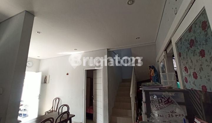 Rumah tinggal 2 lantai dilingkungan yang nyaman lokasi strategi dekat jalan raya Gatsu dan Mall diarea Denpasar Utara 2