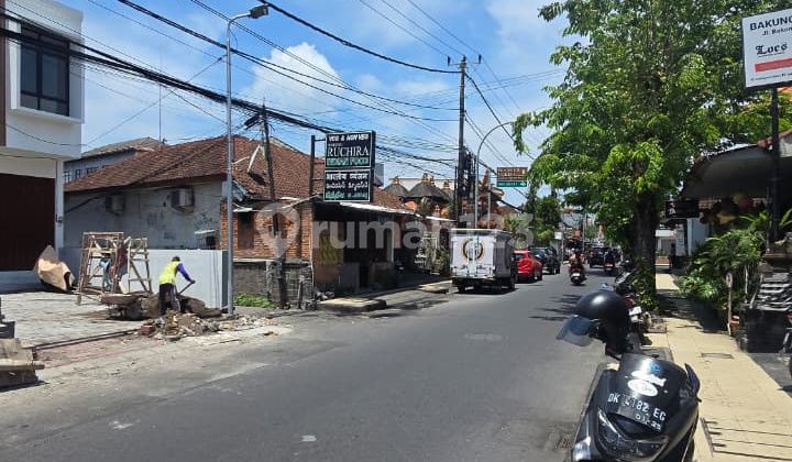 New Grace 5 Unit 2-Story Shop House by the Road, Strategic Location, Ideal for Investment and Business in the Legian Kuta Area. 2