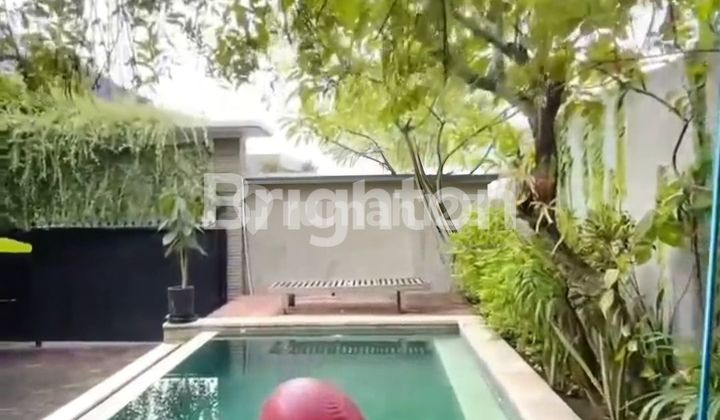 2-storey villa at Canggu fully furnished with Pool in a quiet and comfortable environment.