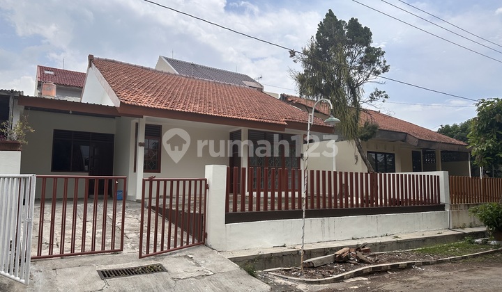 FOR RENT - READY-TO-OCCUPY HOUSE IN A SERENE & STRATEGIC NEIGHBORHOOD