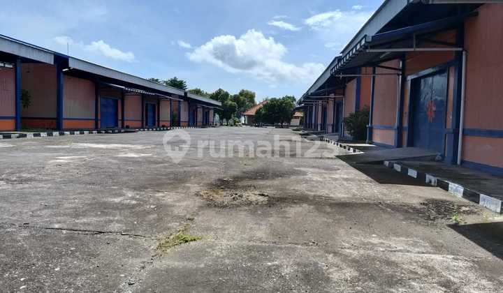 Warehouse 6 Bulog at Jl. Uluwatu, Jimbaran Village, South Kuta District, Badung Regency, Badung 480 m Good HS
