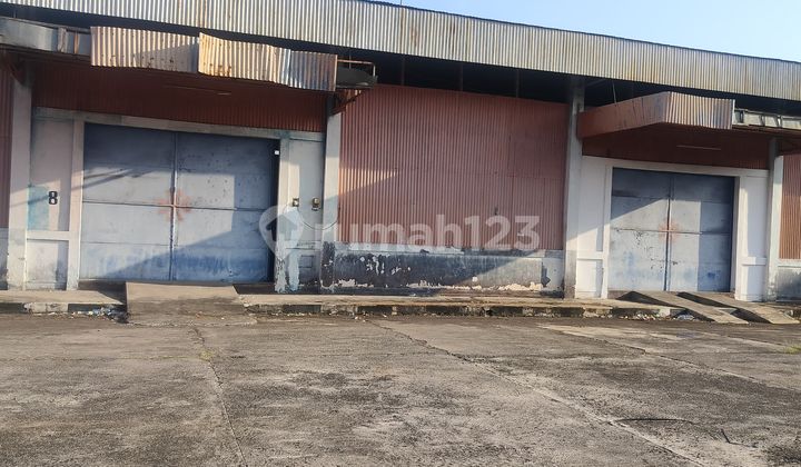 Bulog Warehouse 8 on Jl. Uluwatu, Jimbaran Village, South Kuta District, Badung Regency, Badung 480 m Good HS