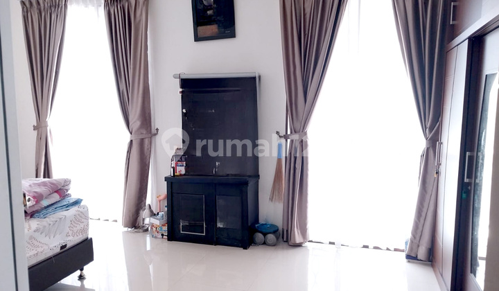 Rumah Bagus Harga Bagus!, 2 Lantai, Semi Furnish, SHM, di Gading Serpong